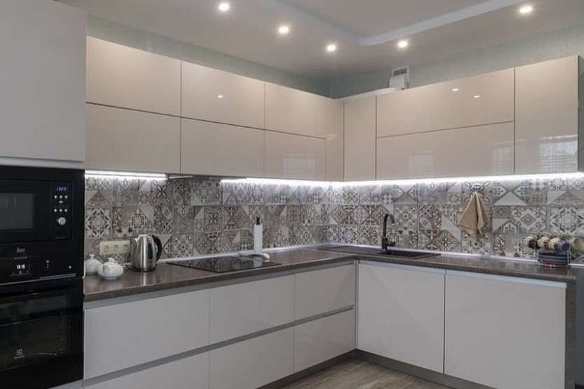 L standard Acrylux alb