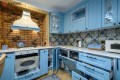 Bucătărie neoclasică în formă de „L” fronturi Lemn masiv Albastru NEO221 Bucătării Neoclasice la comanda chisinau
