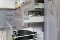Bucătărie neoclasică în formă de „L” fronturi MDF frezat 3D - vopsit Gri NEO12 Bucătării Neoclasice mobila