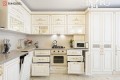 Bucătărie clasică în formă de „L” fronturi Furnir frezat 3D Fildeș CLA14 Bucătării clasice la comanda