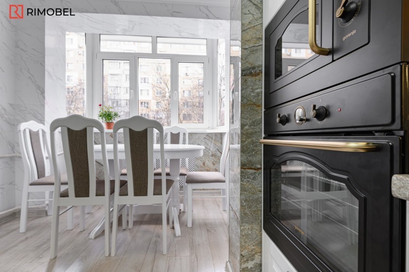 Bucătărie clasică în formă de „L” fronturi MDF frezat 3D - vopsit Alb CLA202 Bucătării clasice mobila