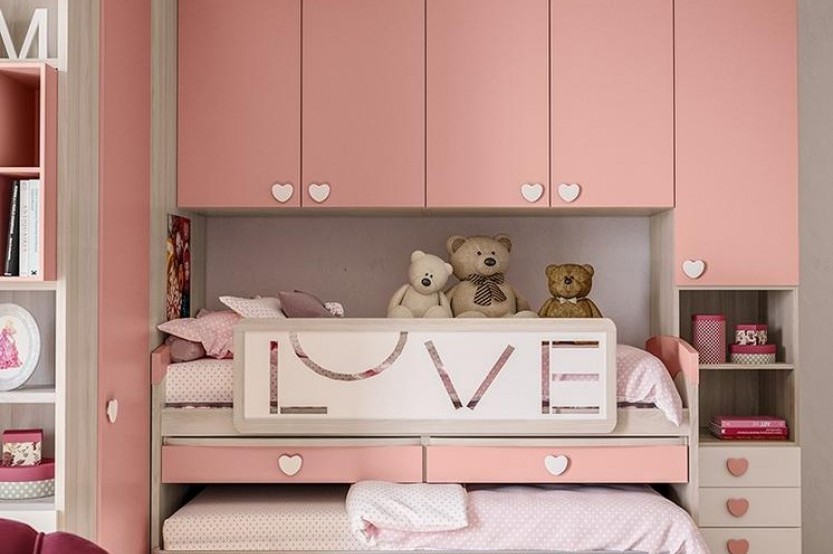 Dormitor fetiță în formă de „L” fronturi MDF vopsit mat cularea Roz DF51 Cameră copii fete la comanda