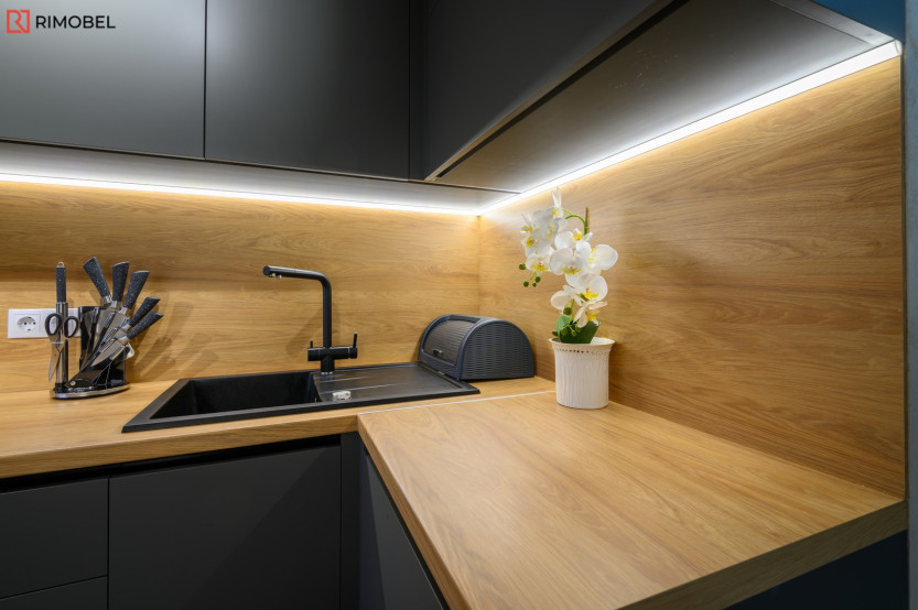 Bucătărie modernă liniară cu fasada MDF vopsit mat Gri MOD283 Bucătării moderne mobila