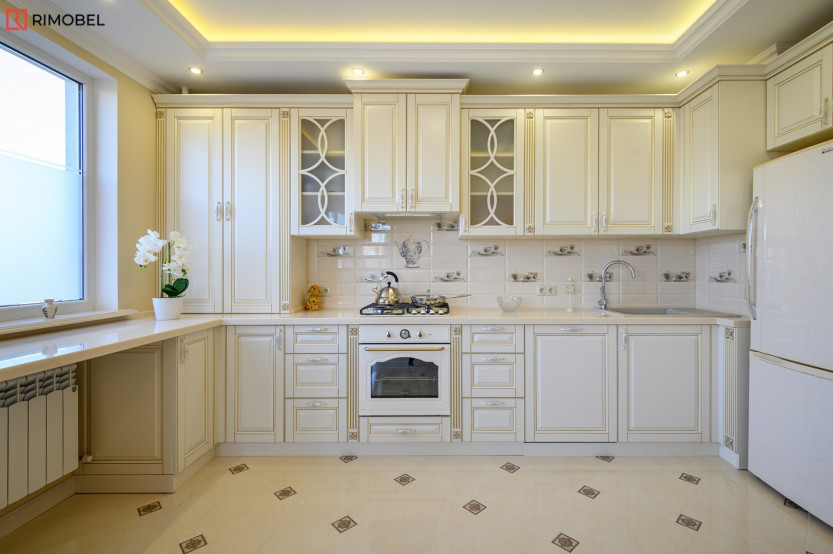 Bucătărie clasică în formă de „L” cu fațada MDF frezat 3D - vopsit Fildeș CLA330 Bucătării clasice la comanda chisinau