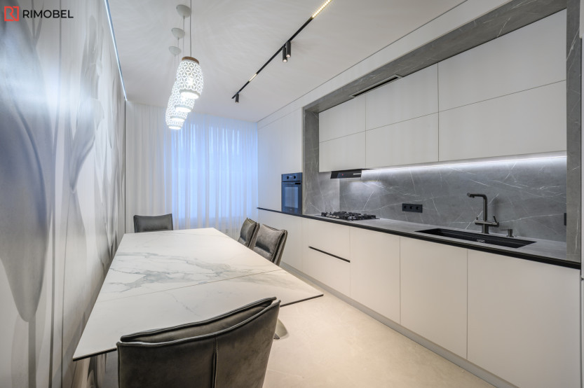 Bucătărie modernă liniară cu fațada MDF vopsit lucios Alb MOD405 Bucătării moderne la comanda chisinau