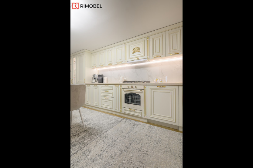 Bucătărie clasică în formă de „L” cu fațada MDF frezat 3D - vopsit Bej CLA397 Bucătării clasice mobila