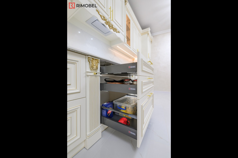 Bucătărie clasică în formă de „L” cu fațada MDF frezat 3D - vopsit Fildeș CLA409 Bucătării clasice la comanda