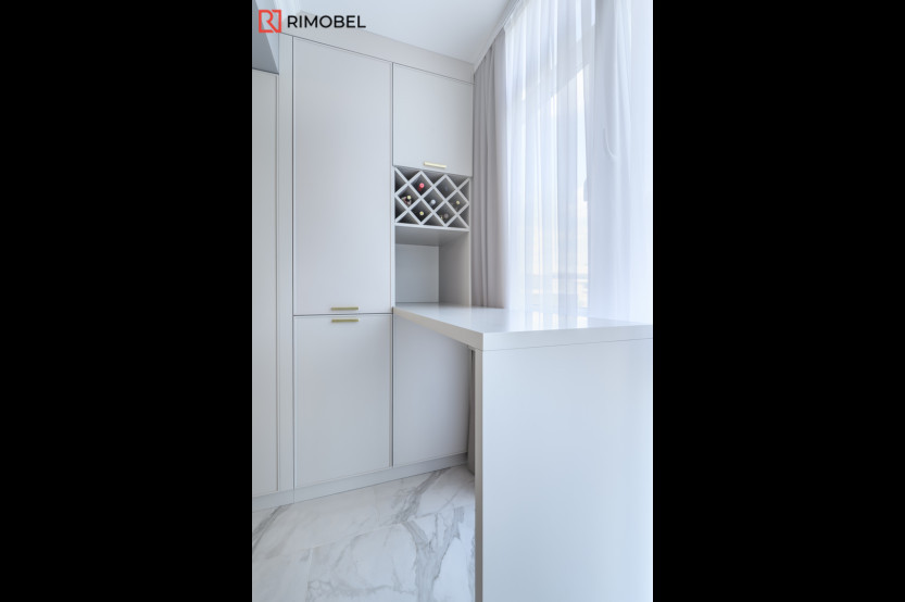 Bucătărie neoclasică în formă de „L” cu fațada MDF frezat 3D - vopsit Bej NEO414 Bucătării Neoclasice la comanda