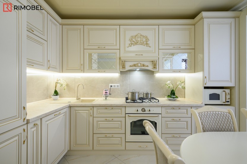 Bucătărie clasică în formă de „L” fronturi MDF frezat 3D - vopsit Bej CLA258 Bucătării clasice mobila